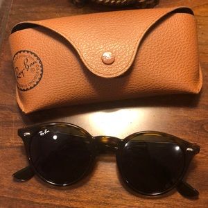RAYBAN Tortoise ROUND LENS SUNGLASSES